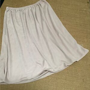 Vassarette nude half slip with side slit XS